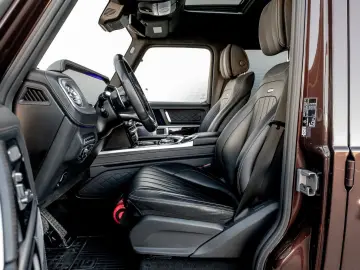 MERCEDES-BENZ G 63 AMG G Station Manufaktur V8