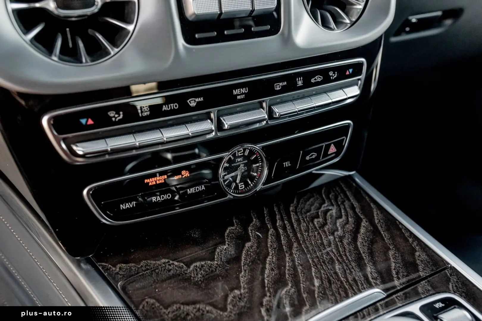 MERCEDES-BENZ G 63 AMG G Station Manufaktur V8