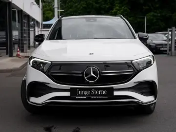 MERCEDES-BENZ EQA 250 AMG Night Panorama Memory Easy-P 360