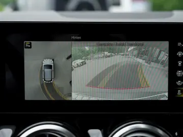 MERCEDES-BENZ EQA 250 AMG Night Panorama Memory Easy-P 360
