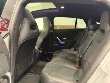 MERCEDES-BENZ CLA 250 Shooting Brake AMG-LINE PANO  360