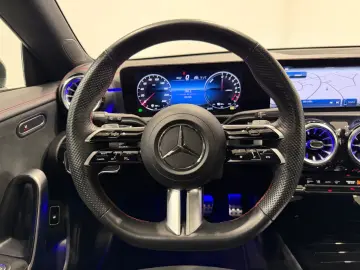 MERCEDES-BENZ CLA 250 Shooting Brake AMG-LINE PANO  360