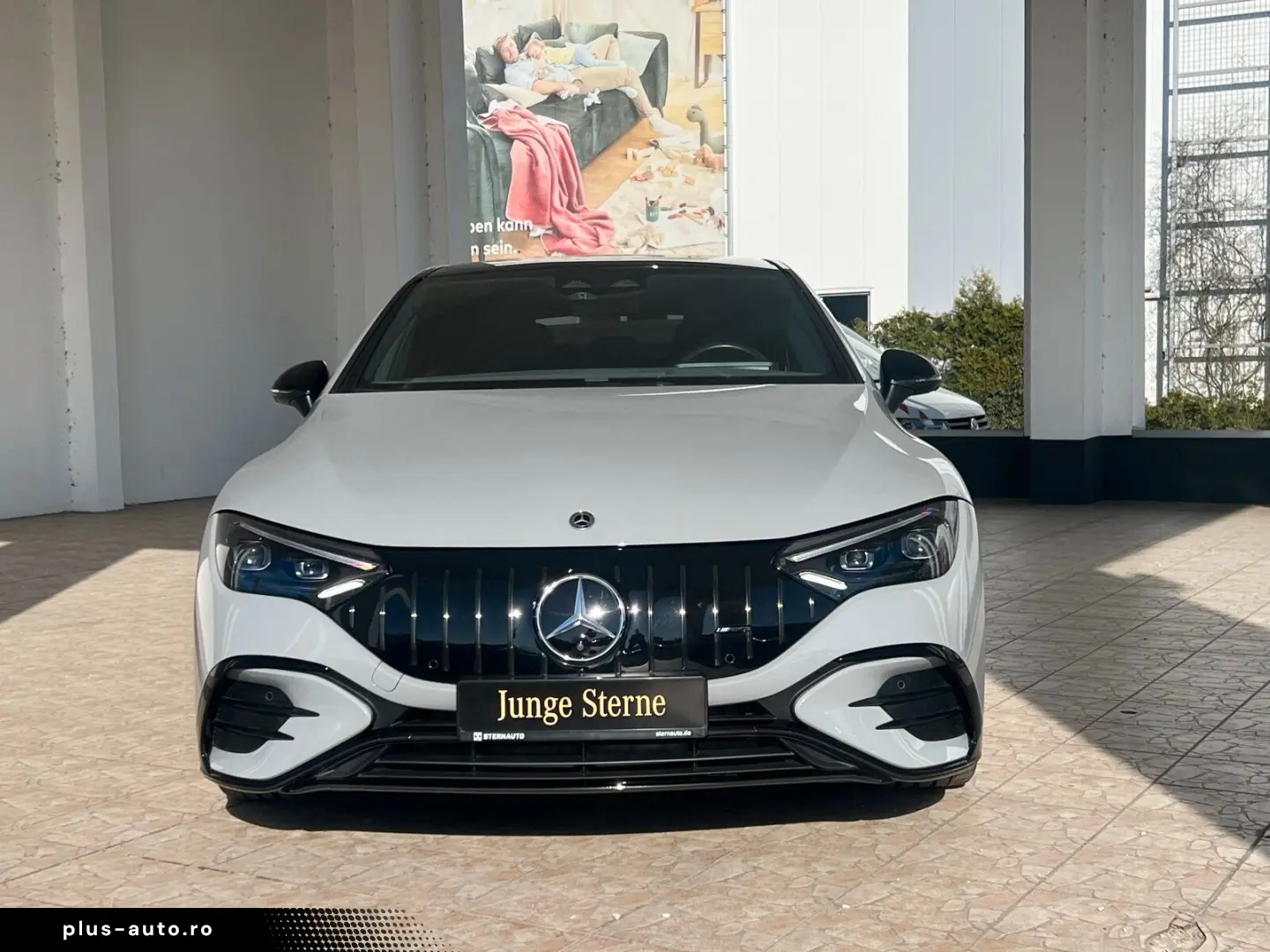 MERCEDES-BENZ EQE 43 AMG 4M Pano-Dach Distronic Memory