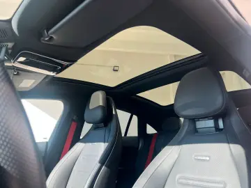 MERCEDES-BENZ EQE 43 AMG 4M Pano-Dach Distronic Memory