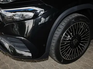 MERCEDES-BENZ EQA 250 AMG PANO DISTRO 360  KEYLESS NIGHT 20