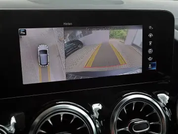 MERCEDES-BENZ EQA 250 AMG PANO DISTRO 360  KEYLESS NIGHT 20