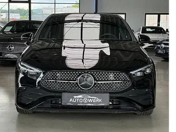MERCEDES-BENZ A 200 AMG 360  Distronik Nightpaket Tot-Spur