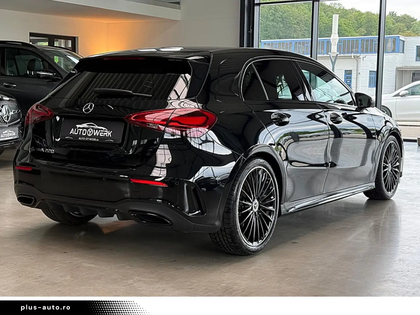 MERCEDES-BENZ A 200 AMG 360  Distronik Nightpaket Tot-Spur