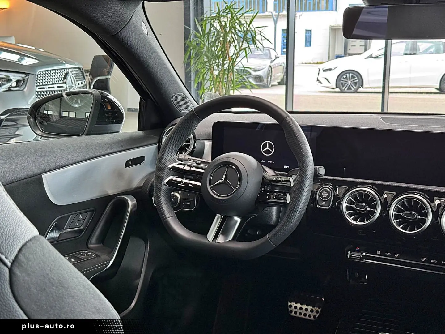 MERCEDES-BENZ A 200 AMG 360  Distronik Nightpaket Tot-Spur