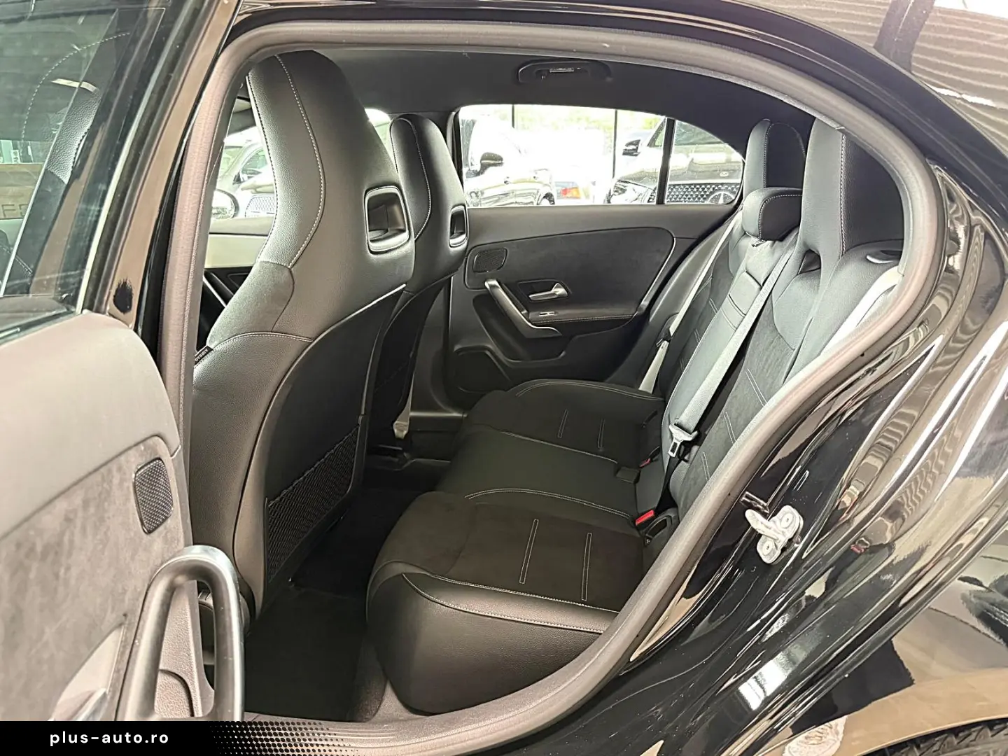 MERCEDES-BENZ A 200 AMG 360  Distronik Nightpaket Tot-Spur