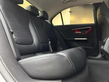 MERCEDES-BENZ C 300 d 9G NIGHT WIDE LEDER KAM LED ACC