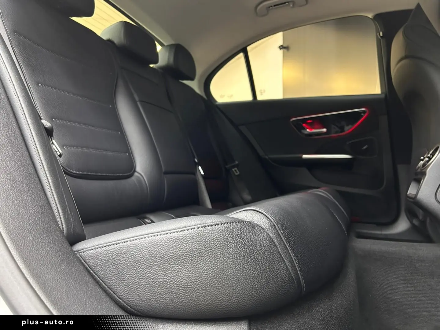 MERCEDES-BENZ C 300 d 9G NIGHT WIDE LEDER KAM LED ACC