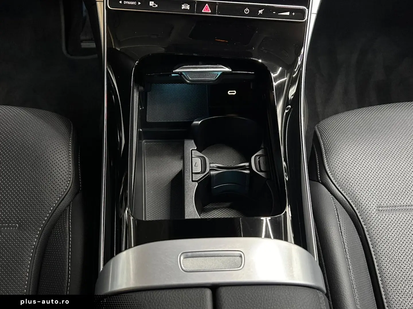 MERCEDES-BENZ C 300 d 9G NIGHT WIDE LEDER KAM LED ACC