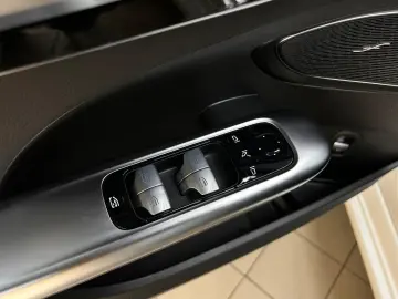 MERCEDES-BENZ C 300 d 9G NIGHT WIDE LEDER KAM LED ACC