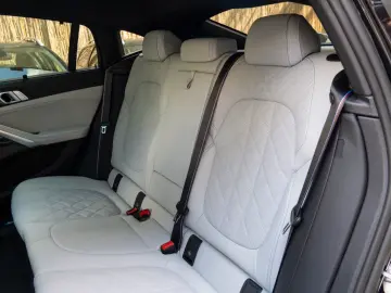 BMW X6 40d M SPORT.DR.ASS.SOFTC.SKY.H K.LED.360 .AHK