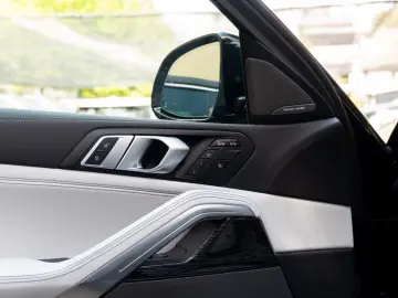 BMW X6 40d M SPORT.DR.ASS.SOFTC.SKY.H K.LED.360 .AHK