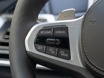 BMW X6 40d M SPORT.DR.ASS.SOFTC.SKY.H K.LED.360 .AHK