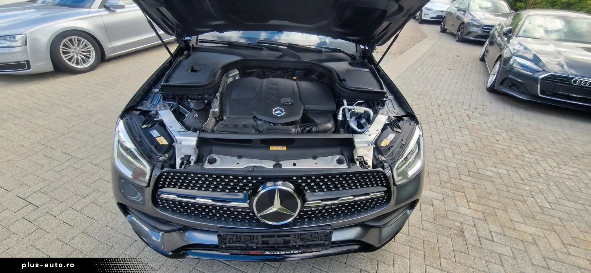 MERCEDES-BENZ GLC 300 d 4MATIC 9G-TRONIC AMG Line Pano AHK