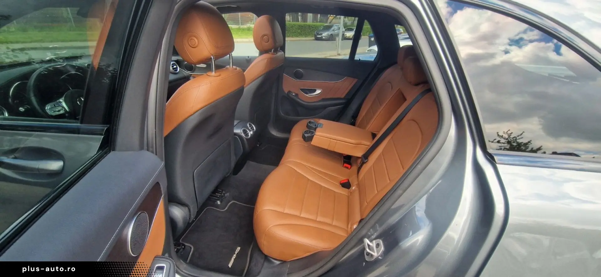 MERCEDES-BENZ GLC 300 d 4MATIC 9G-TRONIC AMG Line Pano AHK