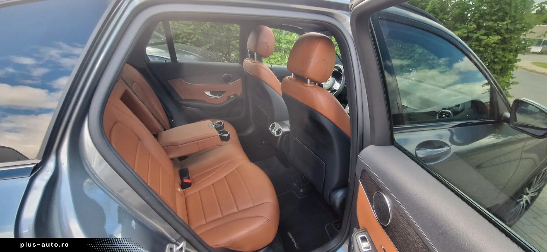 MERCEDES-BENZ GLC 300 d 4MATIC 9G-TRONIC AMG Line Pano AHK