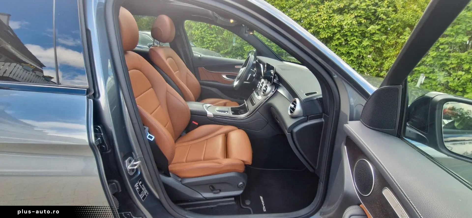 MERCEDES-BENZ GLC 300 d 4MATIC 9G-TRONIC AMG Line Pano AHK