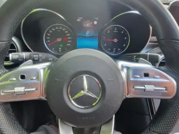 MERCEDES-BENZ GLC 300 d 4MATIC 9G-TRONIC AMG Line Pano AHK