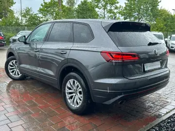 VW Touareg 3.0 TDI 4M R-CAM LED VIRTUAL ACC