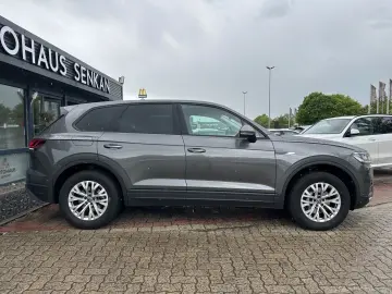 VW Touareg 3.0 TDI 4M R-CAM LED VIRTUAL ACC