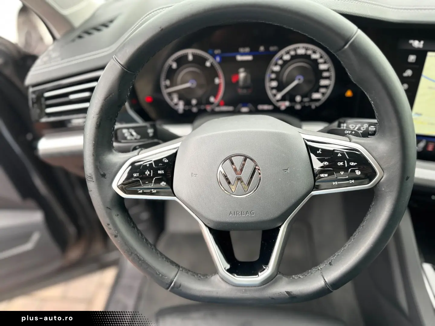 VW Touareg 3.0 TDI 4M R-CAM LED VIRTUAL ACC