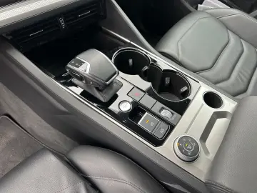 VW Touareg 3.0 TDI 4M R-CAM LED VIRTUAL ACC