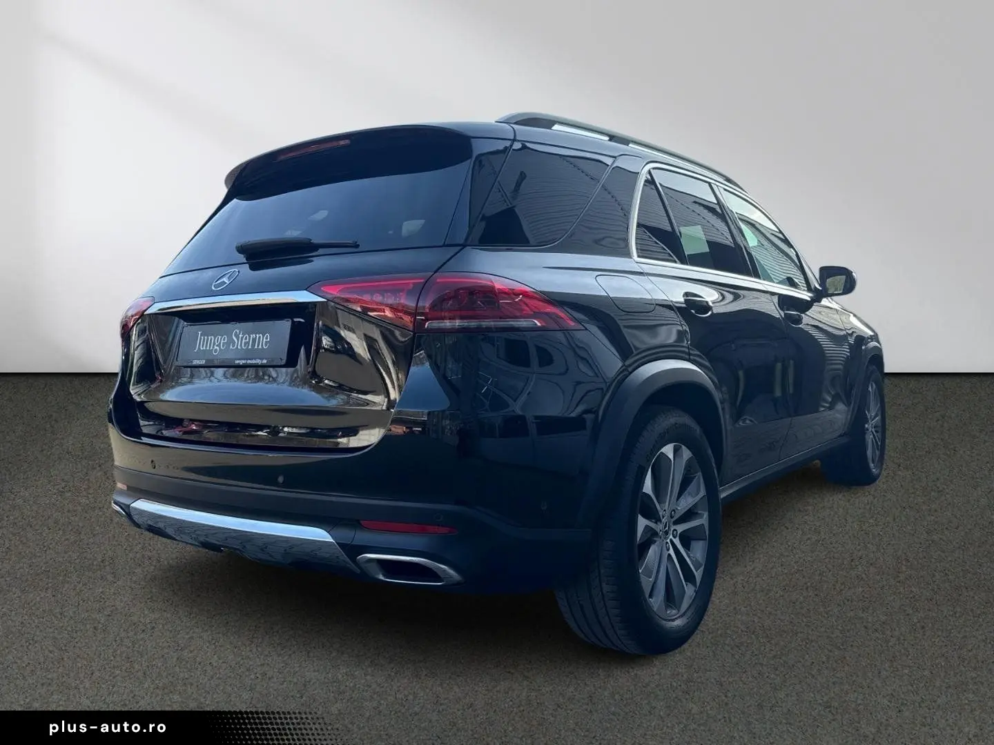 MERCEDES-BENZ GLE 350 de 4M AMG Burmester Distronic 360  AHK