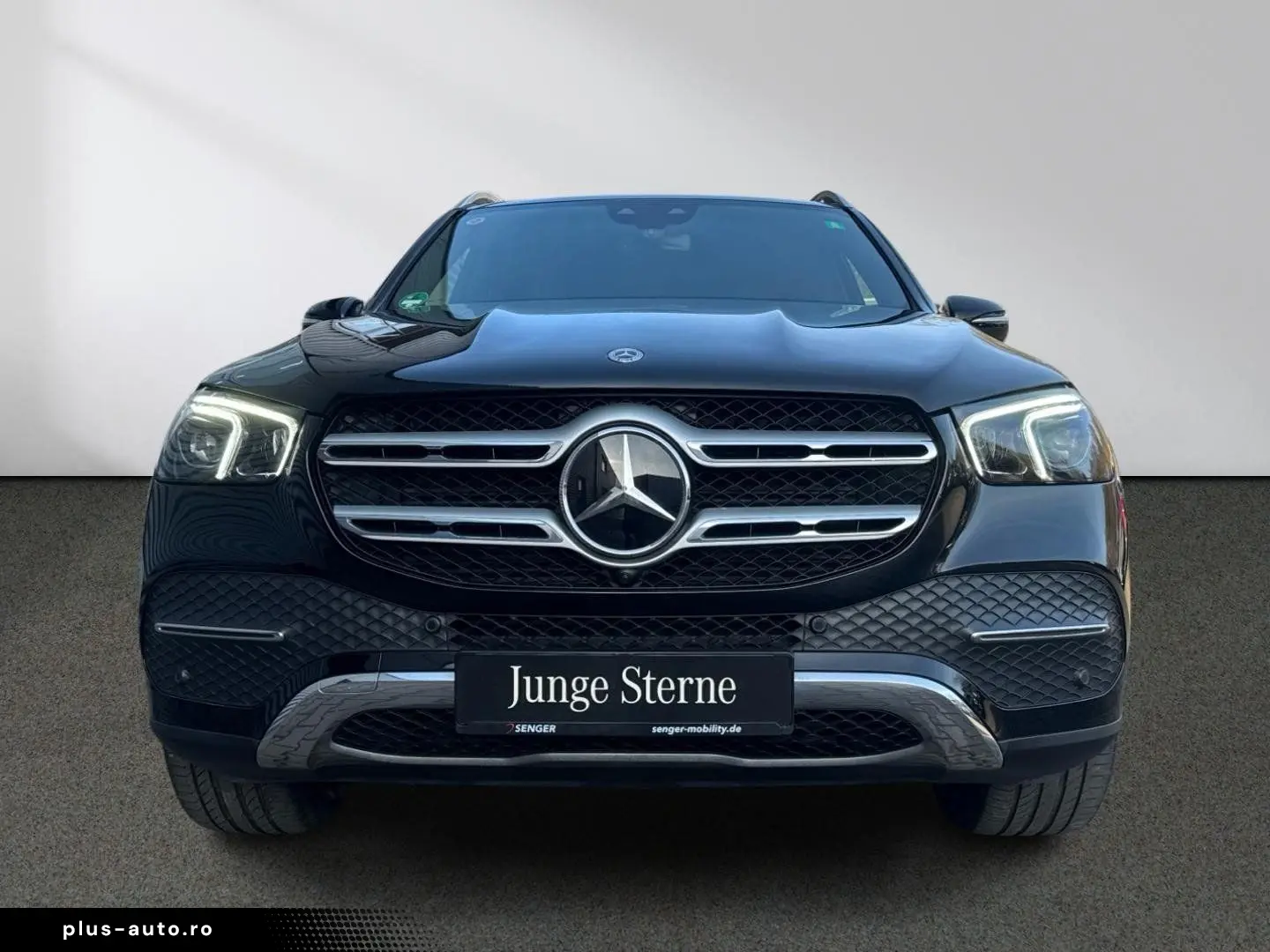 MERCEDES-BENZ GLE 350 de 4M AMG Burmester Distronic 360  AHK