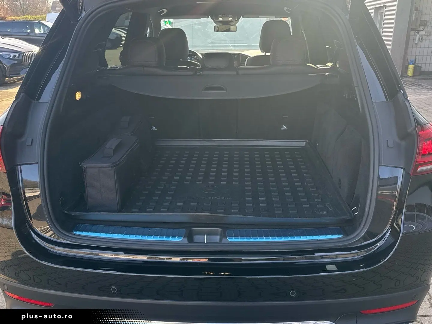 MERCEDES-BENZ GLE 350 de 4M AMG Burmester Distronic 360  AHK