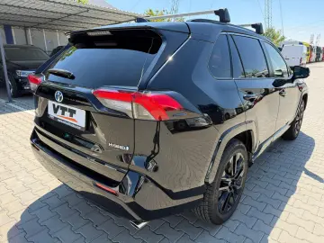 Toyota RAV 4 2.5 Hybrid