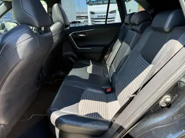 Toyota RAV 4 2.5 Hybrid