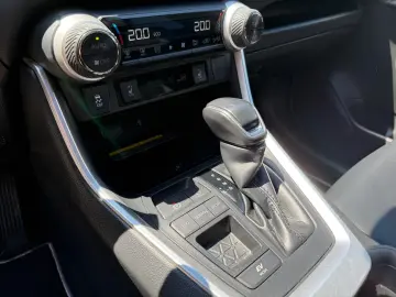 Toyota RAV 4 2.5 Hybrid