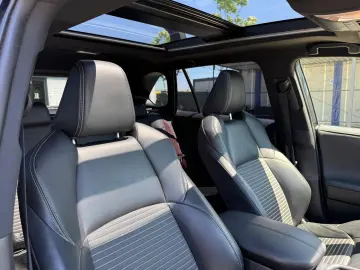 Toyota RAV 4 2.5 Hybrid