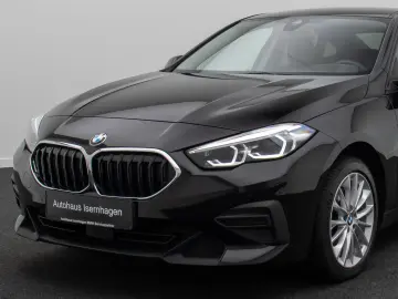 BMW 218 Gran Coupé HUD H K Komfort Sport Leder