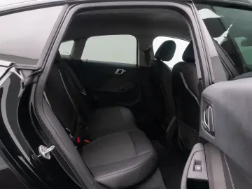 BMW 218 Gran Coupé HUD H K Komfort Sport Leder