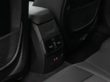 BMW 218 Gran Coupé HUD H K Komfort Sport Leder