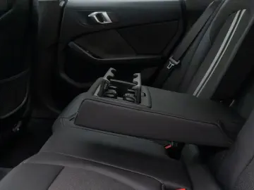 BMW 218 Gran Coupé HUD H K Komfort Sport Leder