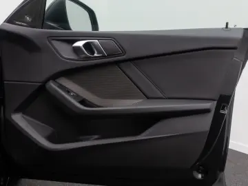 BMW 218 Gran Coupé HUD H K Komfort Sport Leder