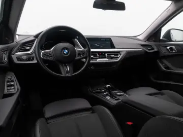 BMW 218 Gran Coupé HUD H K Komfort Sport Leder