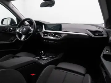 BMW 218 Gran Coupé HUD H K Komfort Sport Leder