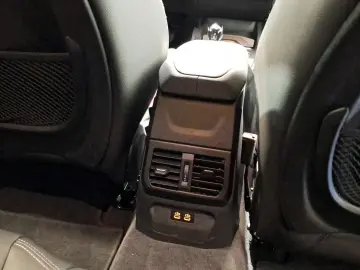 BMW 218d Gran Coupé Harman K LiveCockpitProf