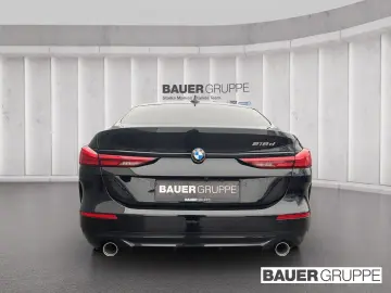 BMW 218 Gran Coupe d Sport Line LED Park