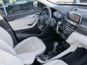 BMW X1 xDrive25e A xLine