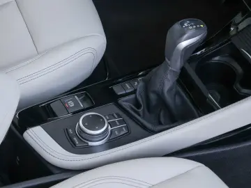 BMW X1 xDrive25e A xLine