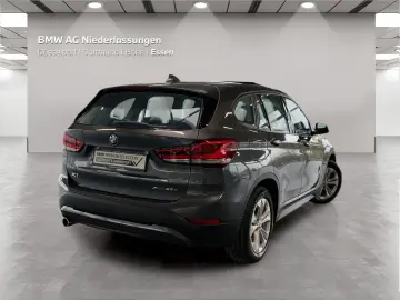 BMW X1 xDrive25e Navi Parkassist Pano HiFi LED