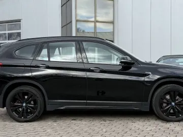 BMW X1 xDrive25e Sport Line LED Navi